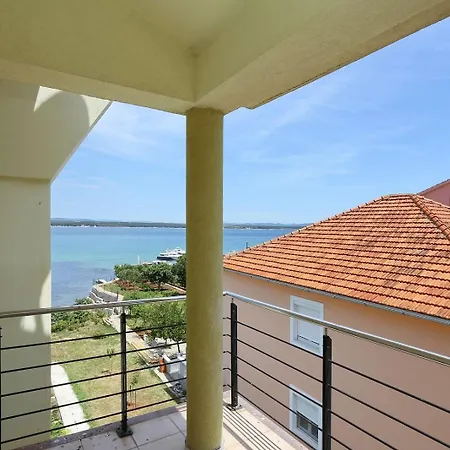 Apartment Vista