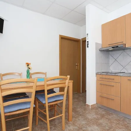 Vista Apartment
