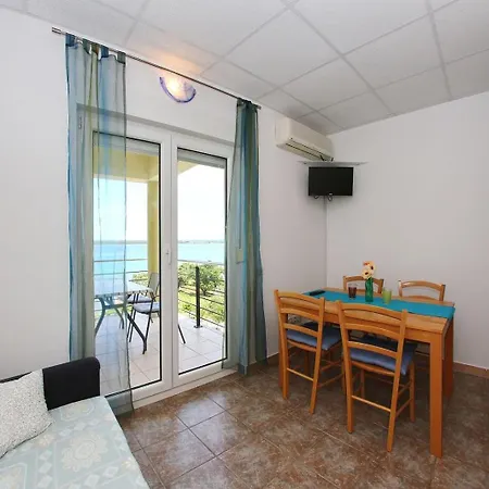 Vista Apartment Tkon