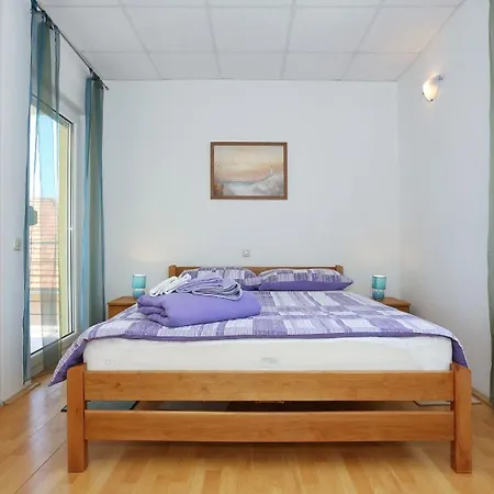 Apartman Vista Tkon